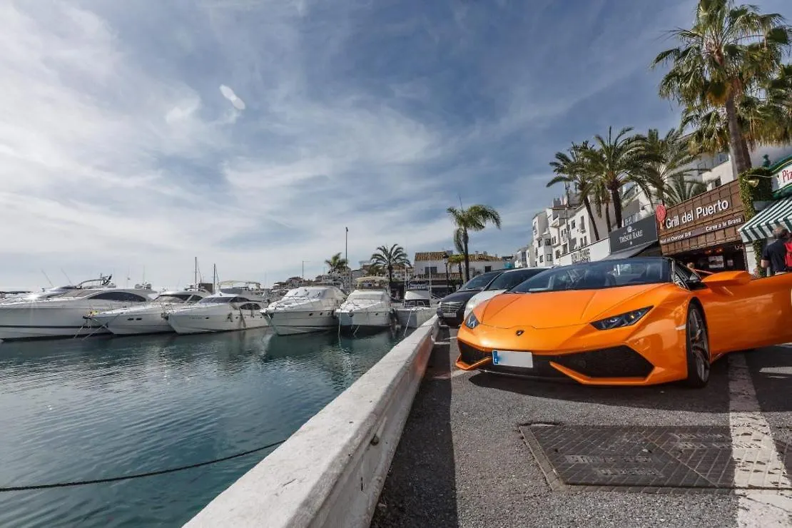 Jardines Del Puerto En Pleno Centro De Puerto Banus Daire Marbella İspanya