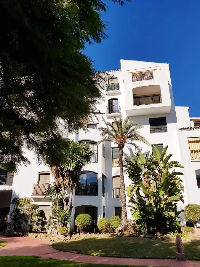 Jardines Del Puerto En Pleno Centro De Puerto Banus Apartment Marbella Spain