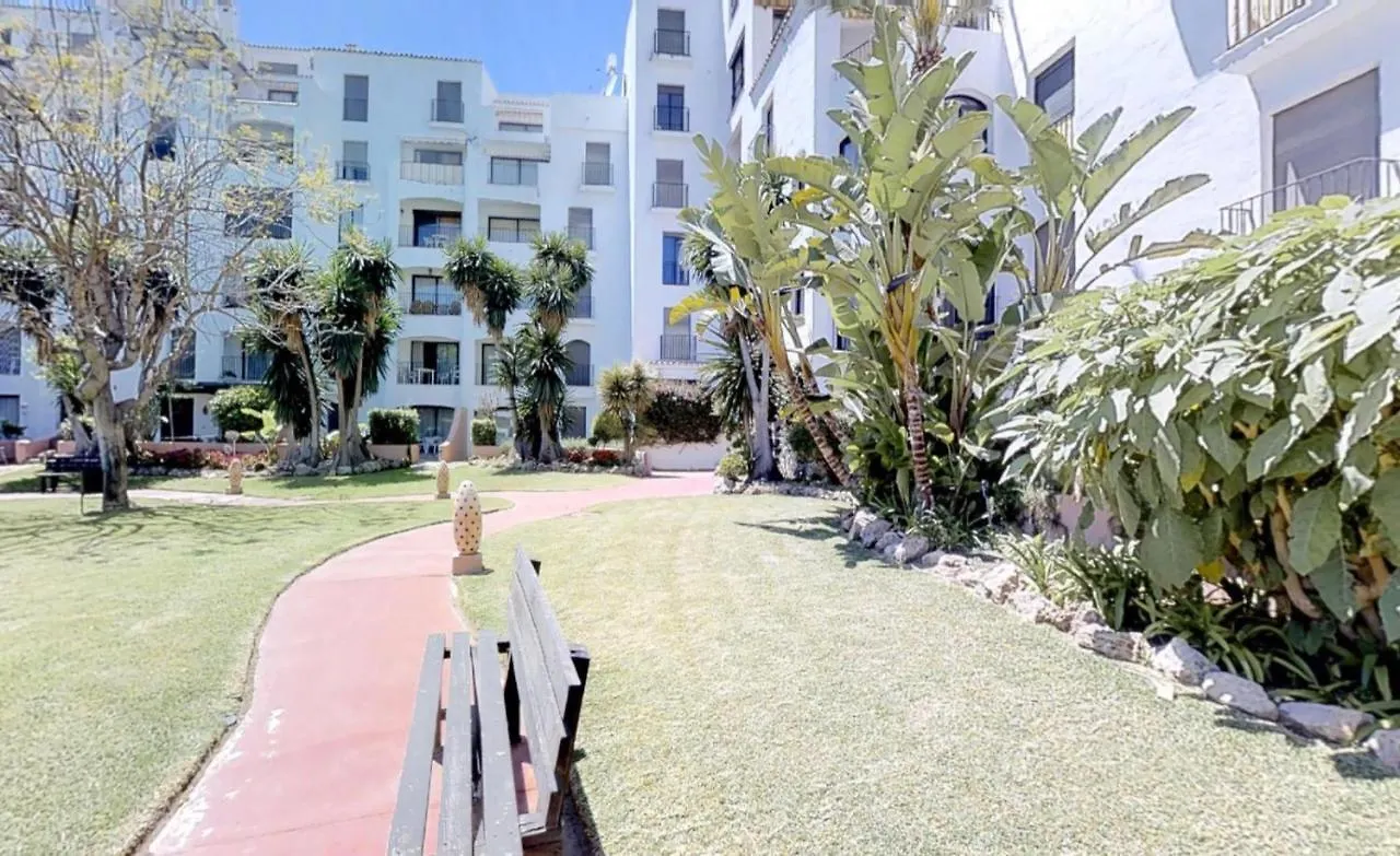 Jardines Del Puerto En Pleno Centro De Puerto Banus Apartment Marbella Spain