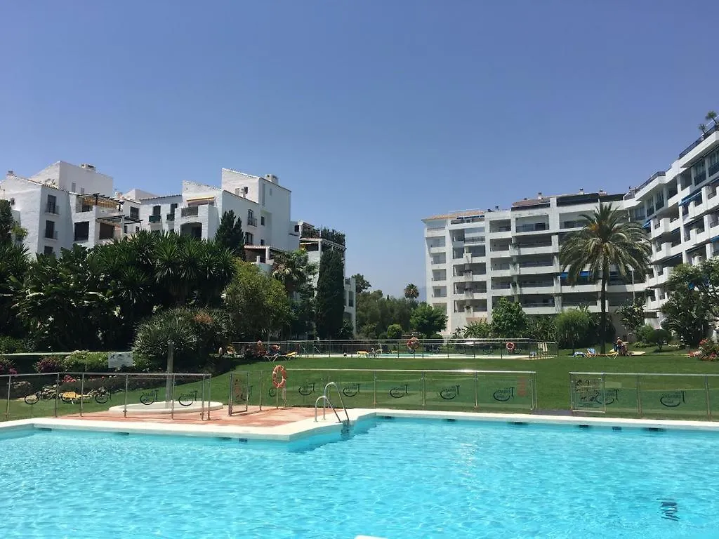 Jardines Del Puerto En Pleno Centro De Puerto Banus Apartment Marbella